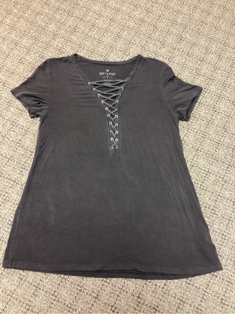 American Eagle Outfitters Soft & Sexy Charcoal Gray Lace-Up V-Neck Top * Size S